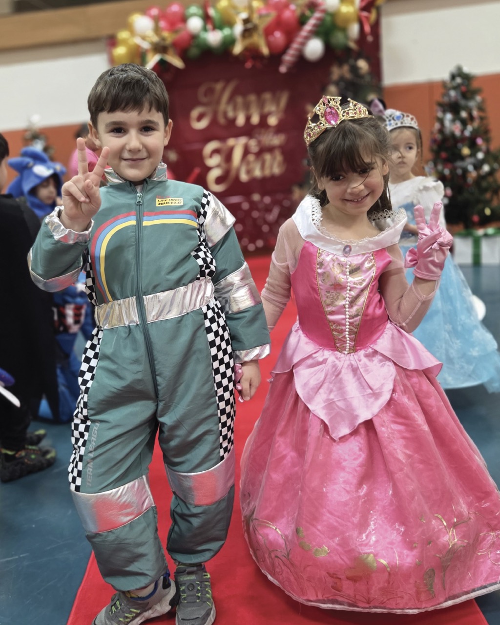 Anasınıfı Kostüm Partisi